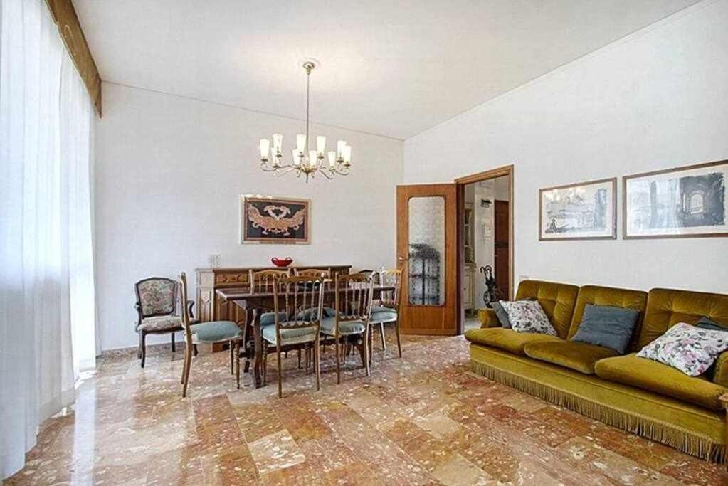 Appartamento Frati Bigi With Two Bedrooms And Parking *