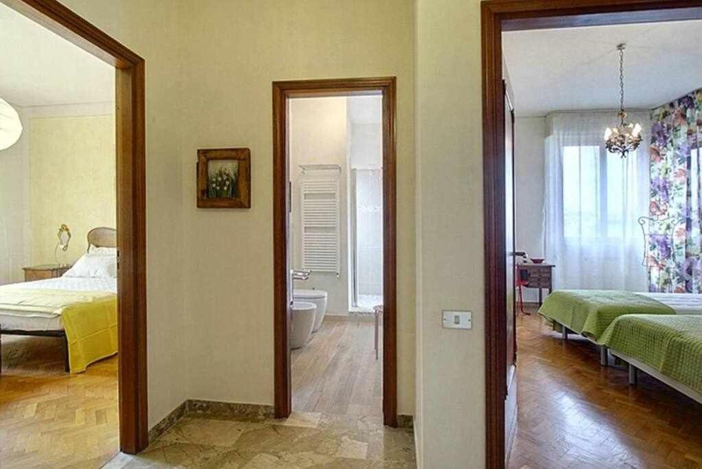 Frati Bigi With Two Bedrooms And Parking Appartamento Firenze