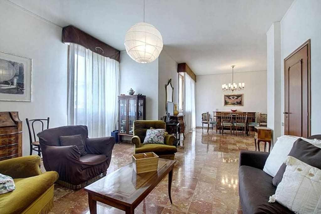 Appartamento Frati Bigi With Two Bedrooms And Parking *