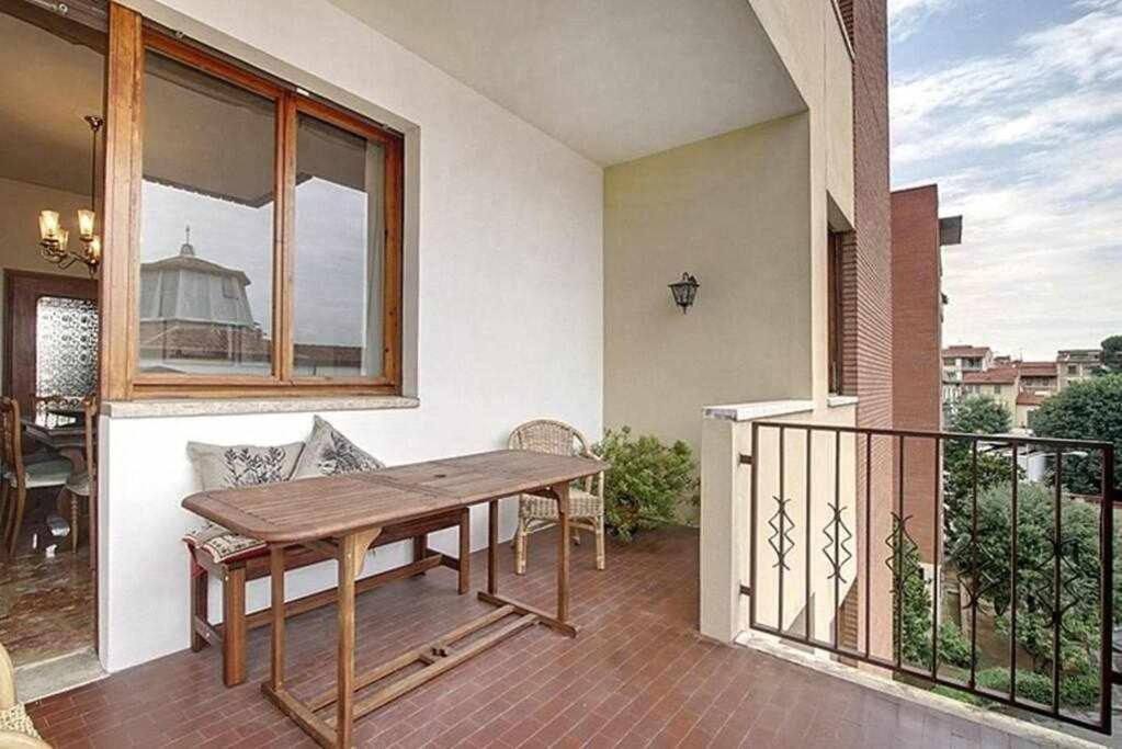 Frati Bigi With Two Bedrooms And Parking Firenze
